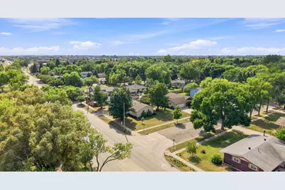 2101 20th Street S, Moorhead, MN 56560 - Photo 35