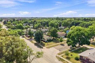 2101 20th St S, Moorhead, MN 56560 - Photo 35