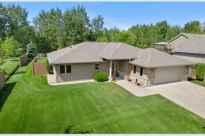 820 Willow Drive, Hutchinson, MN 55350 - Photo 11