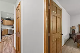 820 Willow Dr, Hutchinson, MN 55350 - Photo 41