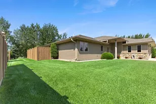 820 Willow Dr, Hutchinson, MN 55350 - Photo 67
