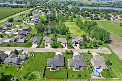 820 Willow Drive, Hutchinson, MN 55350 - Photo 109