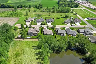 820 Willow Dr, Hutchinson, MN 55350 - Photo 113