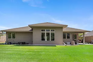 820 Willow Dr, Hutchinson, MN 55350 - Photo 69