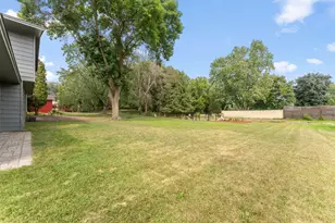 6359 131st St Ct, Apple Valley, MN 55124 - Photo 33
