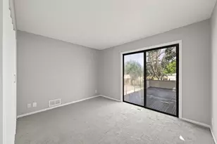 5815 Lake Curve Ln, Brooklyn Center, MN 55429 - Photo 19