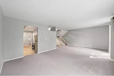 5815 Lake Curve Lane, Brooklyn Center, MN 55429 - Photo 5