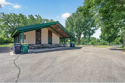 5815 Lake Curve Lane, Brooklyn Center, MN 55429 - Photo 37