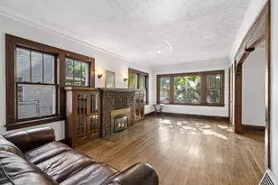 2323 Ilion Ave N, Minneapolis, MN 55411 - Photo 3