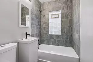 2323 Ilion Ave N, Minneapolis, MN 55411 - Photo 9