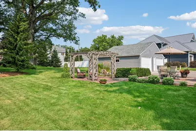 425 Turners Crossroad N, Golden Valley, MN 55422 - Photo 31