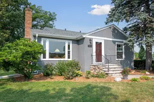 425 Turners Crossroad N, Golden Valley, MN 55422 - Photo 3