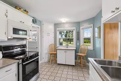 425 Turners Crossroad N, Golden Valley, MN 55422 - Photo 15