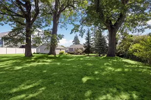 425 Turners Crossroad N, Golden Valley, MN 55422 - Photo 7
