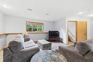 1123 Ridge Bluff Dr, Chaska, MN 55318 - Photo 23