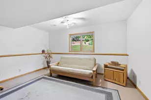 1123 Ridge Bluff Dr, Chaska, MN 55318 - Photo 27