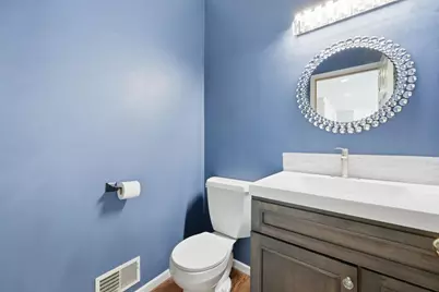 2715 Edgewater Bay, Woodbury, MN 55125 - Photo 15