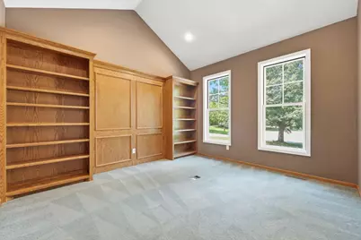 2715 Edgewater Bay, Woodbury, MN 55125 - Photo 19