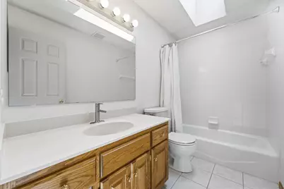 2715 Edgewater Bay, Woodbury, MN 55125 - Photo 21