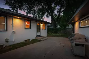 2019 Bromley St, South Saint Paul, MN 55075 - Photo 37