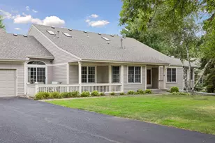 1724 Donegal Dr, Woodbury, MN 55125 - Photo 3