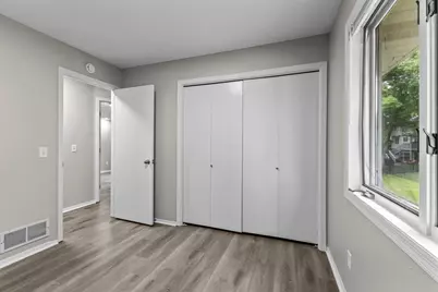 4840 Evergreen Lane N, Plymouth, MN 55442 - Photo 17