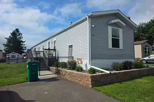 18 Kalmia Dr, Duluth, MN 55810 - Photo 1