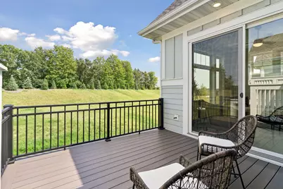 87 Spring Farm Road, North Oaks, MN 55127 - Photo 9