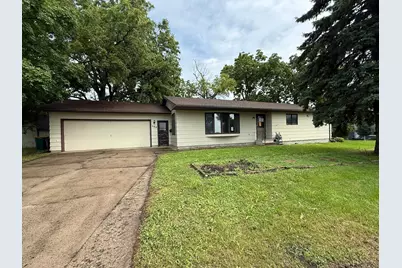 388 E Main Street, Alden, MN 56009 - Photo 1