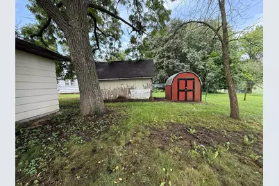 388 E Main Street, Alden, MN 56009 - Photo 5