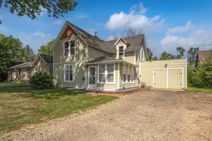 419 N 1st St, New Richmond, WI 54017 - Photo 5