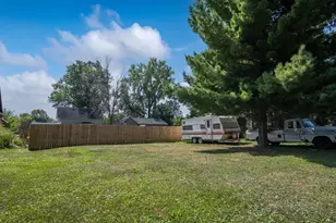 419 N 1st St, New Richmond, WI 54017 - Photo 11