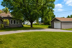 305 W Holdt St, Battle Lake, MN 56515 - Photo 5
