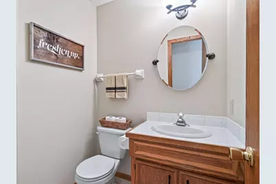 13640 Gardenia Path, Apple Valley, MN 55124 - Photo 17