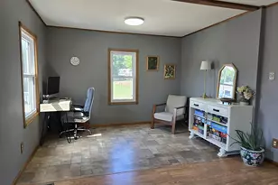 102 County Road 16 S, Comfrey, MN 56019 - Photo 5