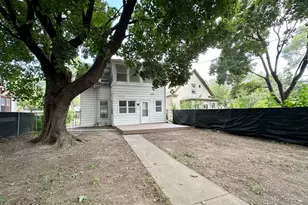 324 Topping St, Saint Paul, MN 55117 - Photo 21