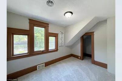 324 Topping Street, Saint Paul, MN 55117 - Photo 13
