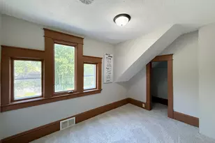 324 Topping St, Saint Paul, MN 55117 - Photo 13
