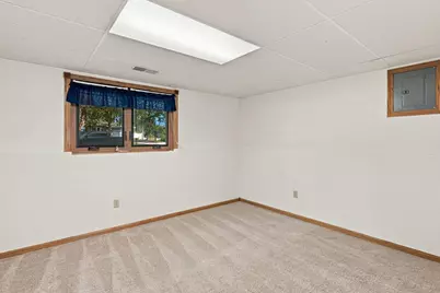 330 NW Shady Ridge Road NW, Hutchinson, MN 55350 - Photo 19