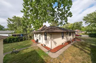 4037 Fremont Ave N, Minneapolis, MN 55412 - Photo 27