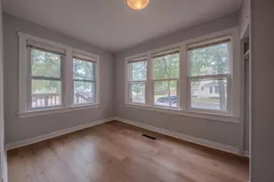 2400 Emerson Ave N, Minneapolis, MN 55411 - Photo 7