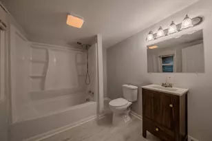 2400 Emerson Ave N, Minneapolis, MN 55411 - Photo 15