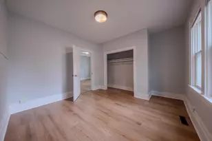 2400 Emerson Ave N, Minneapolis, MN 55411 - Photo 13