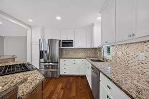 2421 4th St, White Bear Township, MN 55110 - Photo 5