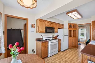 606 1st Ave NE, Osseo, MN 55369 - Photo 7