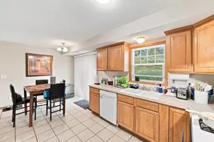 6980 Alpine Trail, Eden Prairie, MN 55346 - Photo 5