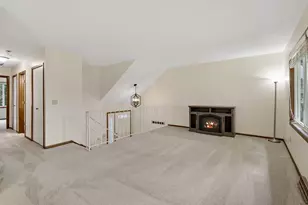 582 Clover Leaf Pkwy NE, Blaine, MN 55434 - Photo 3