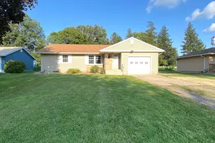 205 West St, Hayward, MN 56043 - Photo 1