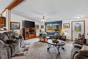 15774 SW 35th Ave, Ellendale, MN 56026 - Photo 11