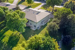 14020 44th Pl N, Plymouth, MN 55446 - Photo 17